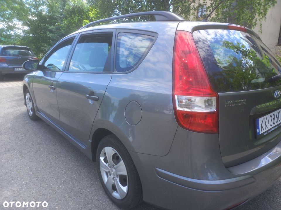 Hyundai i30 1.4 Blue Comfort - 4