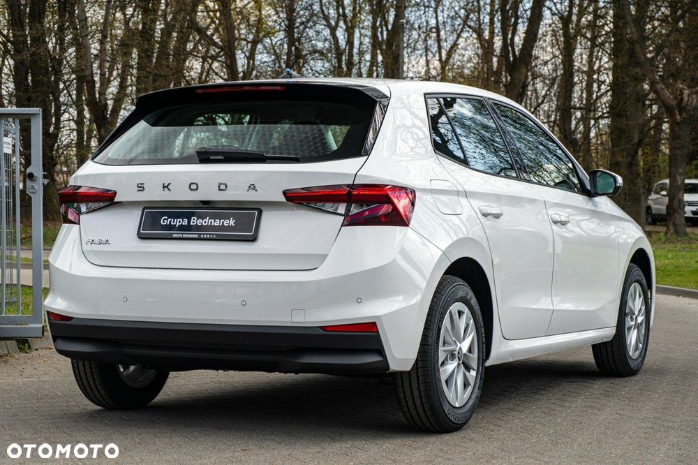 Skoda Fabia - 8