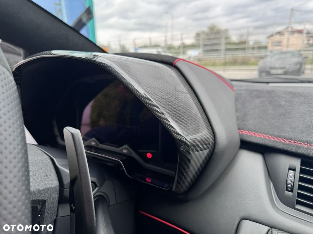 Lamborghini Aventador - 28