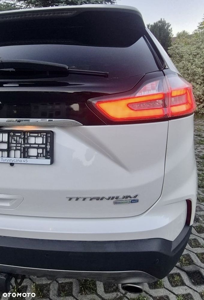 Ford Edge - 11