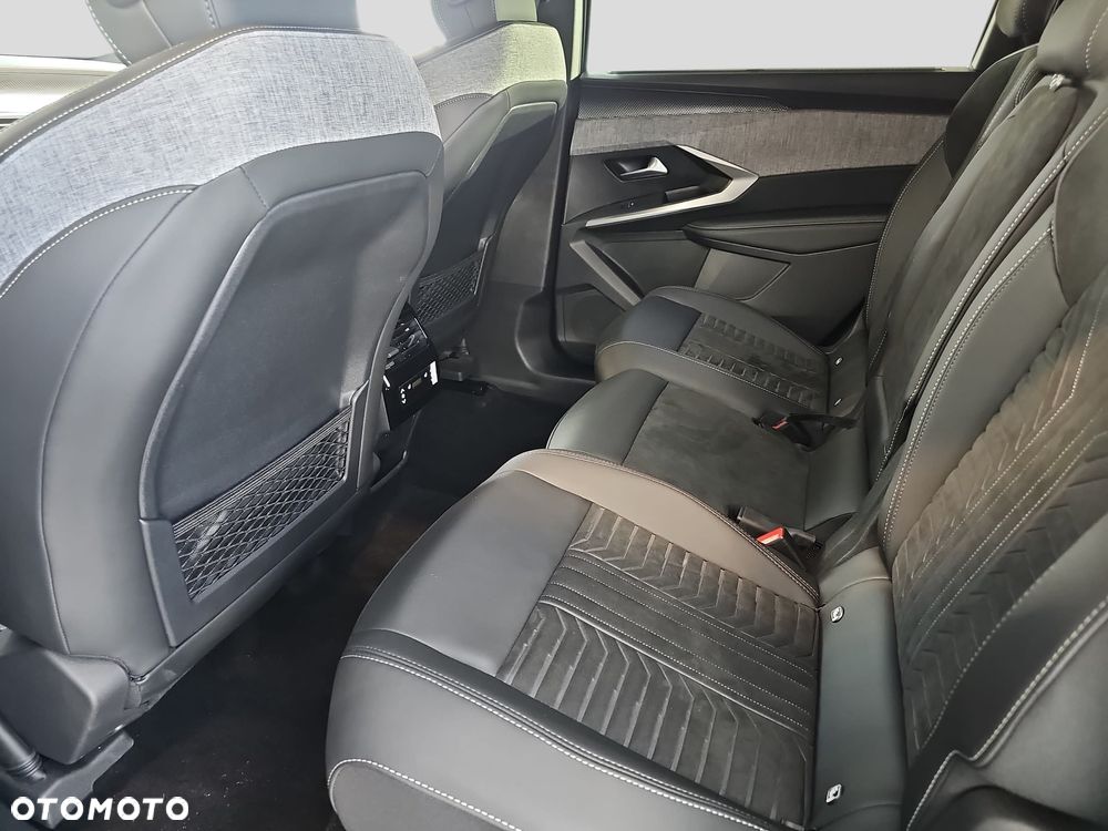 Peugeot 5008 - 9