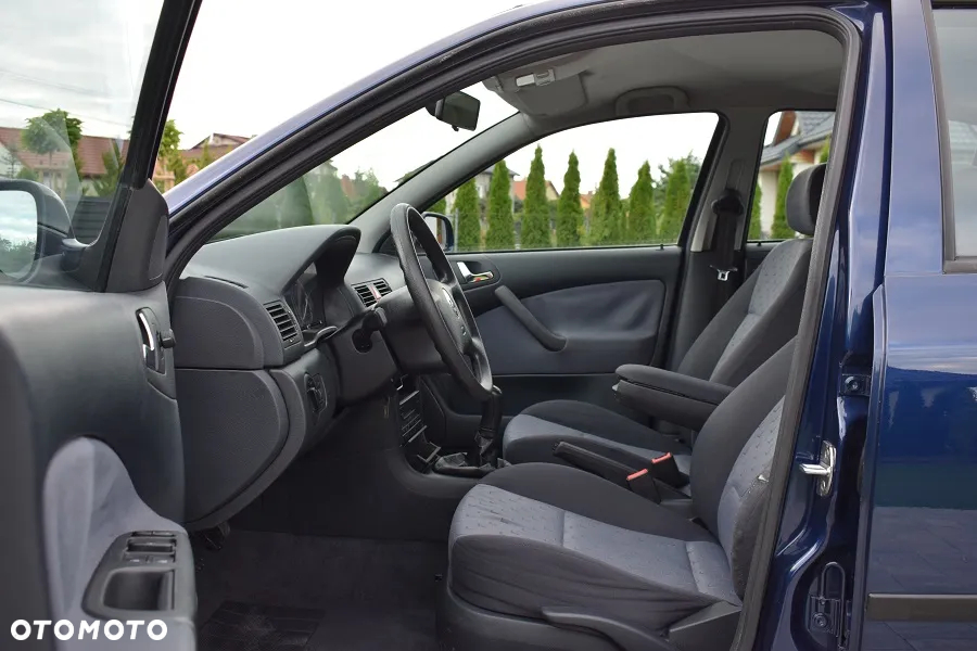Skoda Octavia 2.0 Ambiente - 6