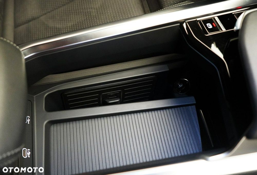 Audi e-tron Sportback - 21
