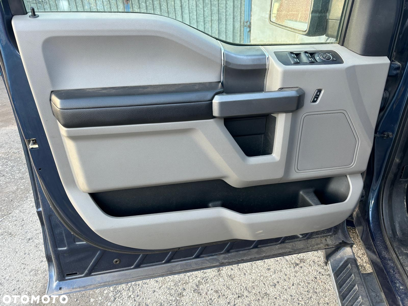 Ford F150 - 15