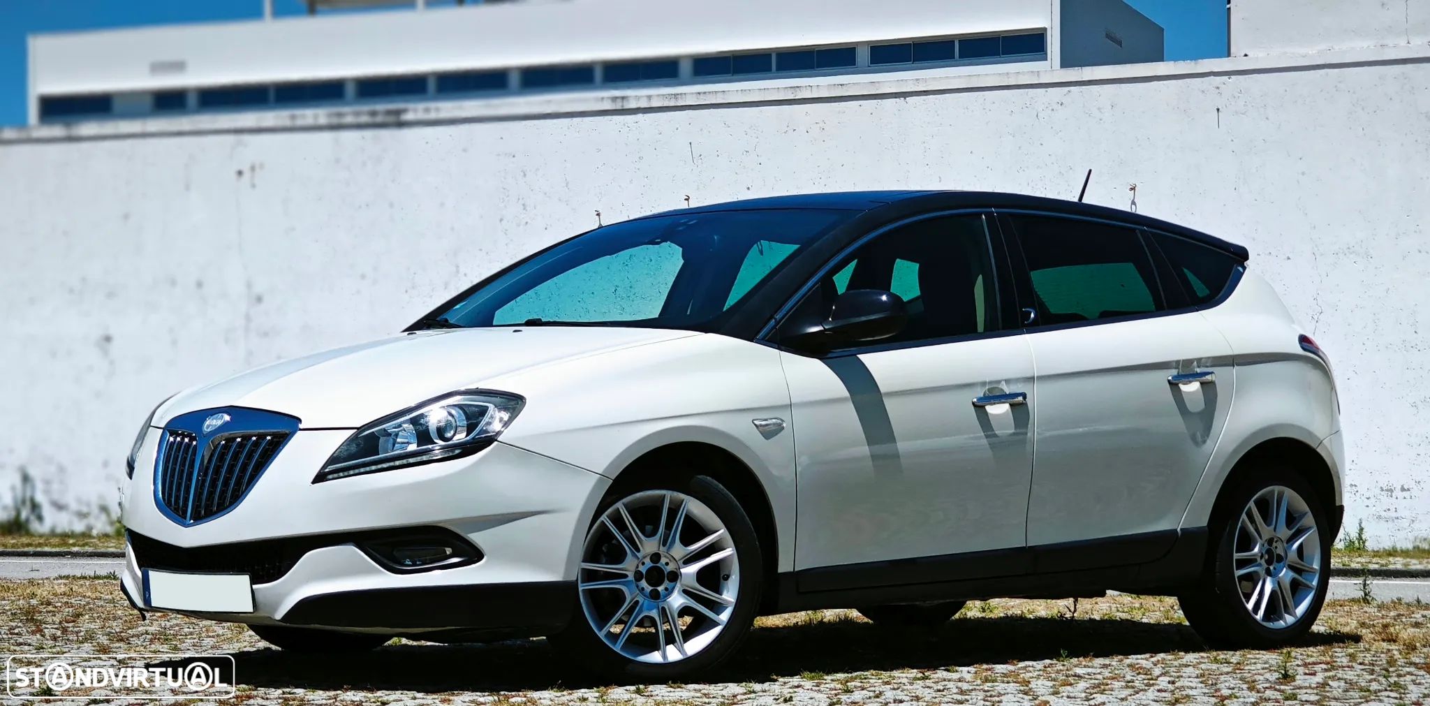 Lancia Delta 1.6 M-Jet Oro - 1
