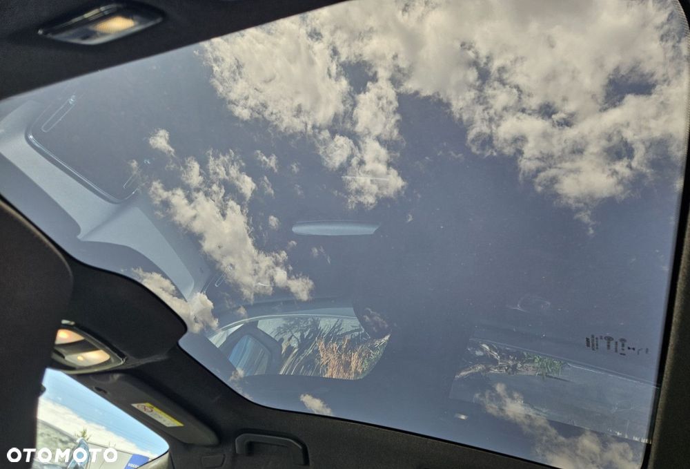 Volvo C40 - 30