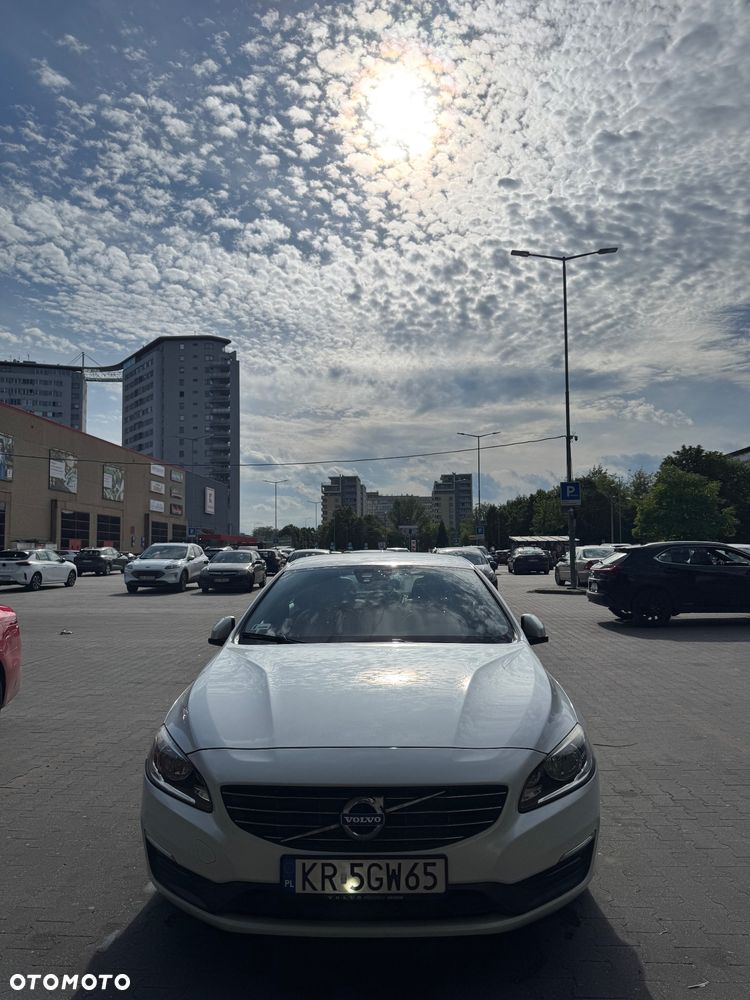 Volvo S60 - 2