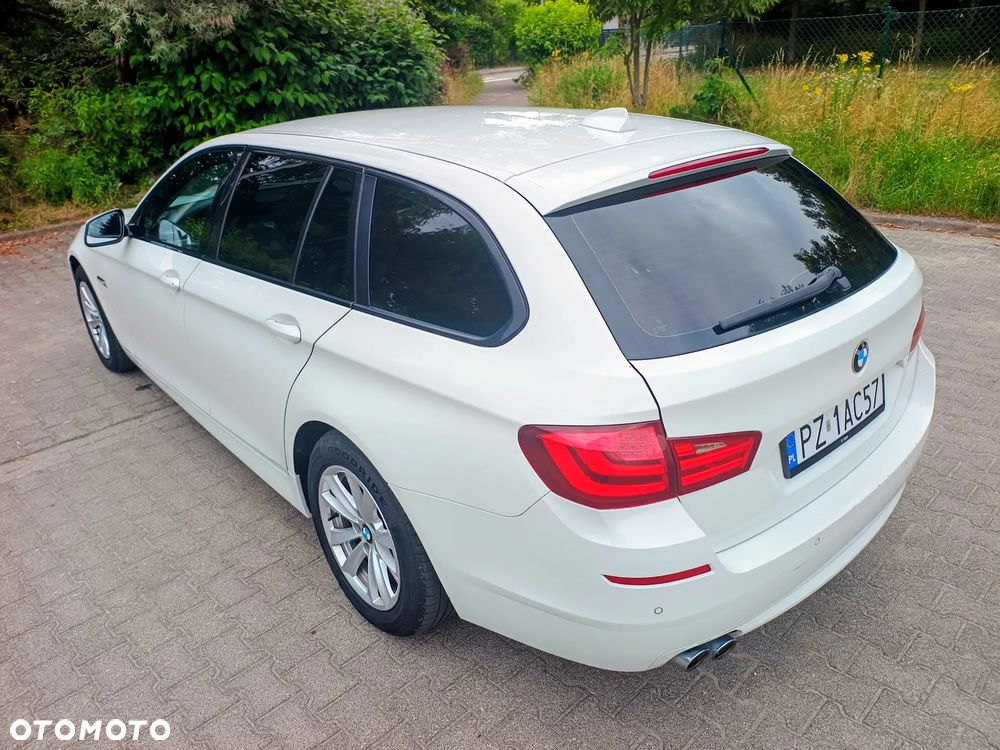 BMW Seria 5 520d xDrive Luxury Line - 6