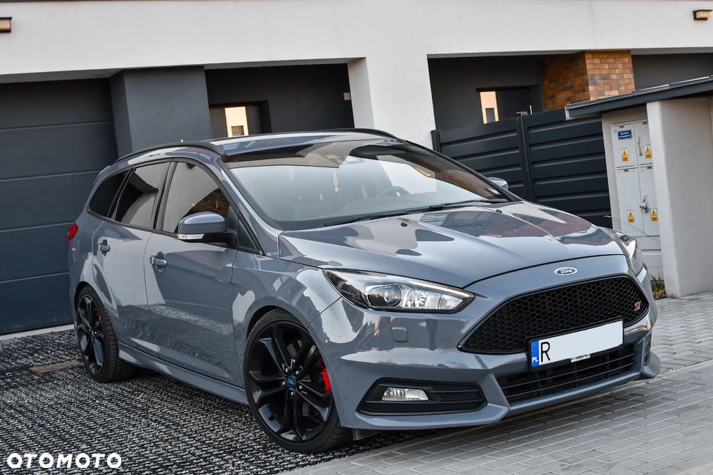 Ford Focus 2.0 TDCi ST-2 - 1