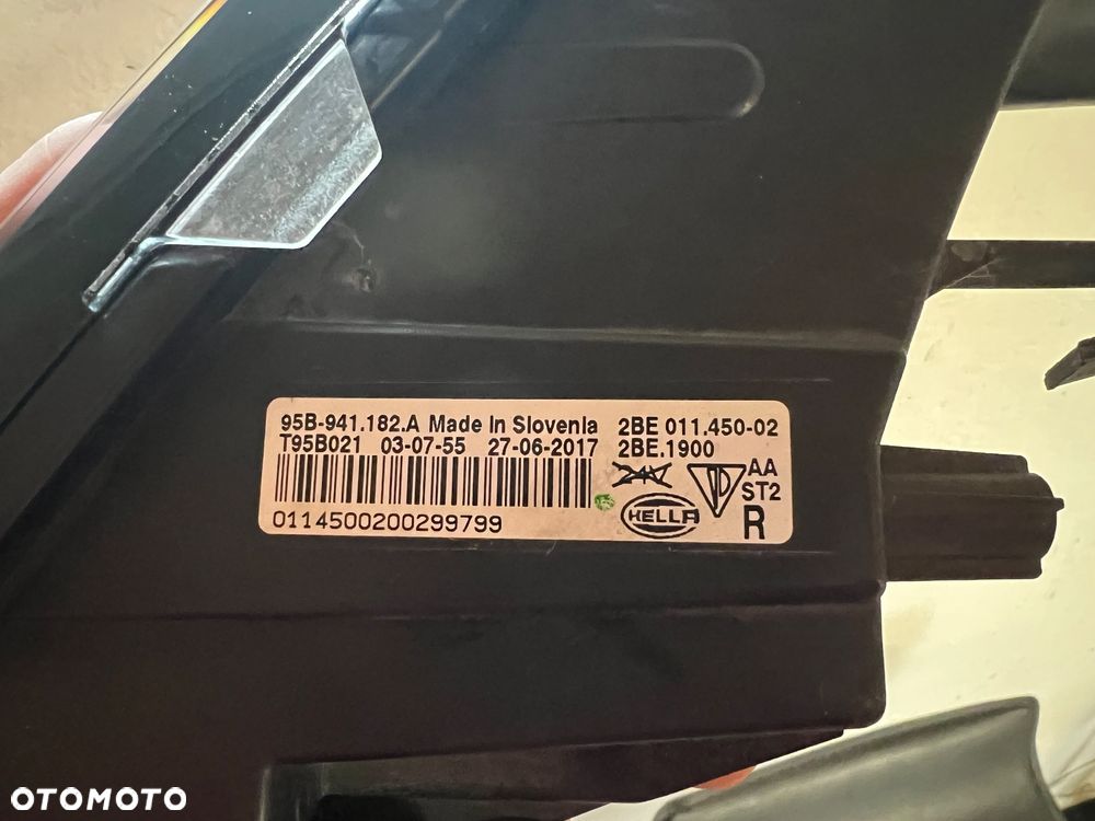 Halogen led prawy przód Porsche Macan - 2