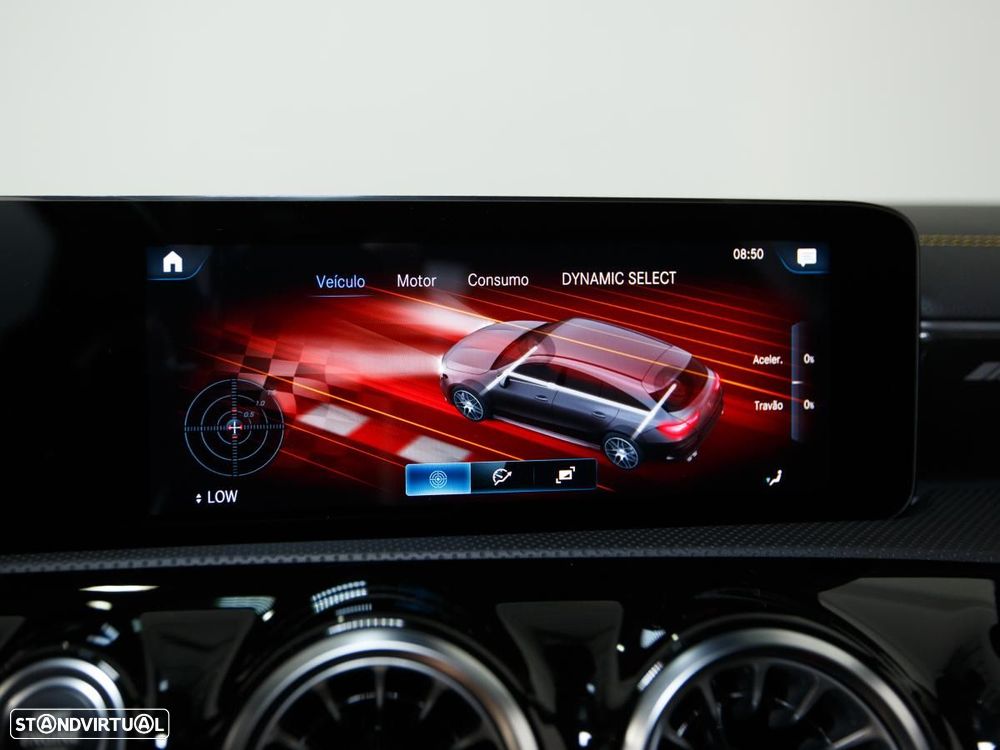 Mercedes-Benz CLA 45 AMG S Shooting Brake 4Matic+ - 23