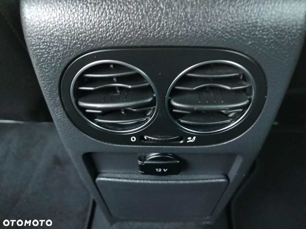 Volkswagen Golf Plus 1.6 Team - 30