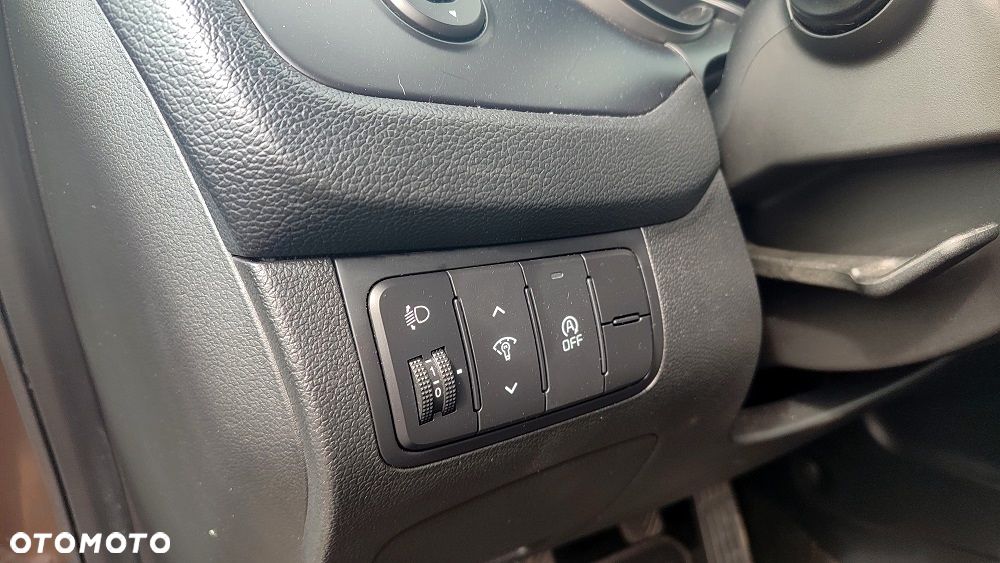 Kia Ceed 1.6 GDI Vision - 34