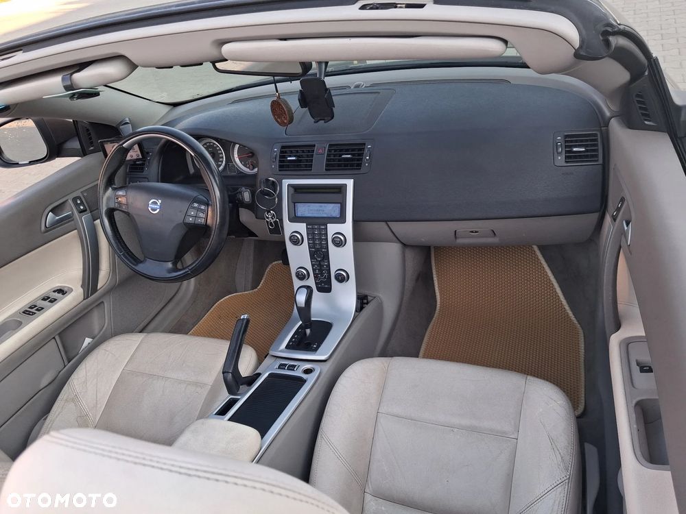 Volvo C70 - 16