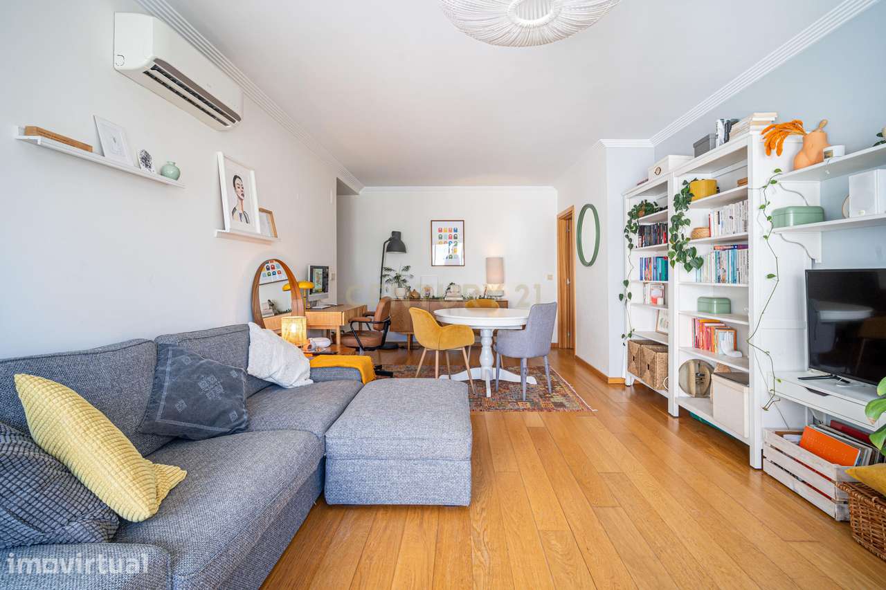 T1 no Condomínio Telheiras Residence na Quinta dos Barros em Lisboa - Grande imagem: 4/27