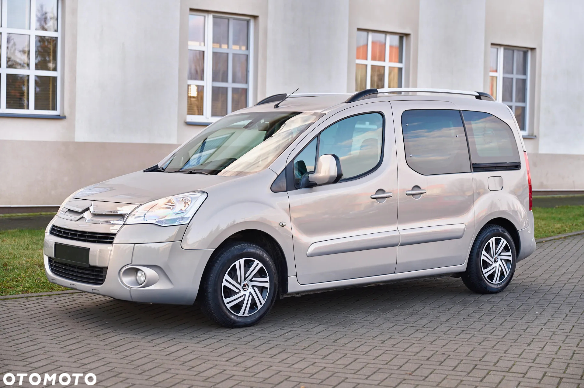 Citroën Berlingo II 1.6 HDi Multispace Plus - 7