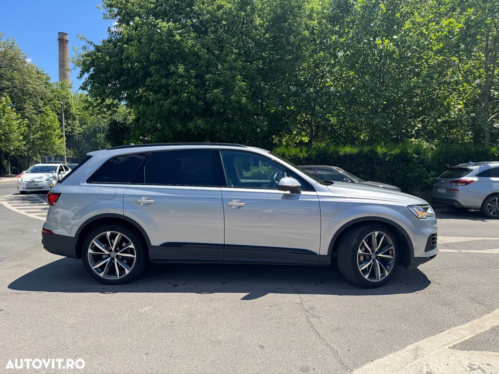 Audi Q7 3.0 55 TFSIe quattro Tiptronic S Line - 10
