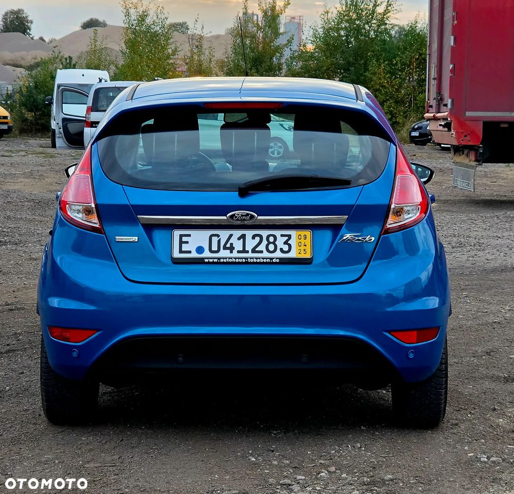 Ford Fiesta - 6