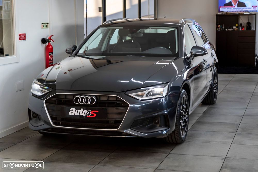 Audi A4 Avant 35 TDI S tronic - 1