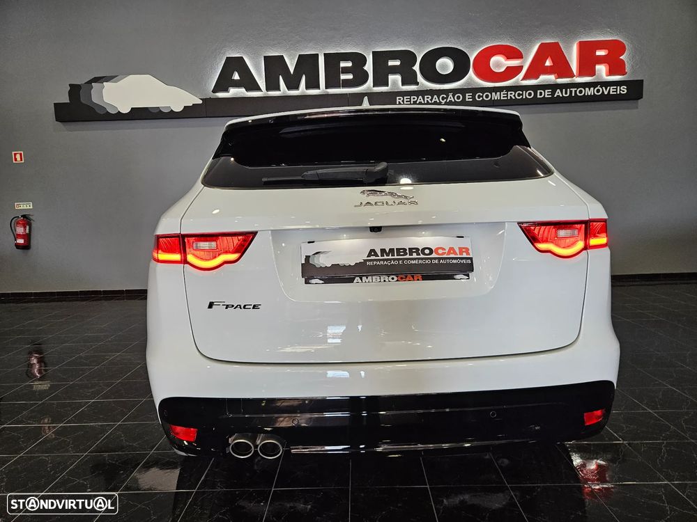 Jaguar F-Pace 2.0 i4D R-Sport - 6