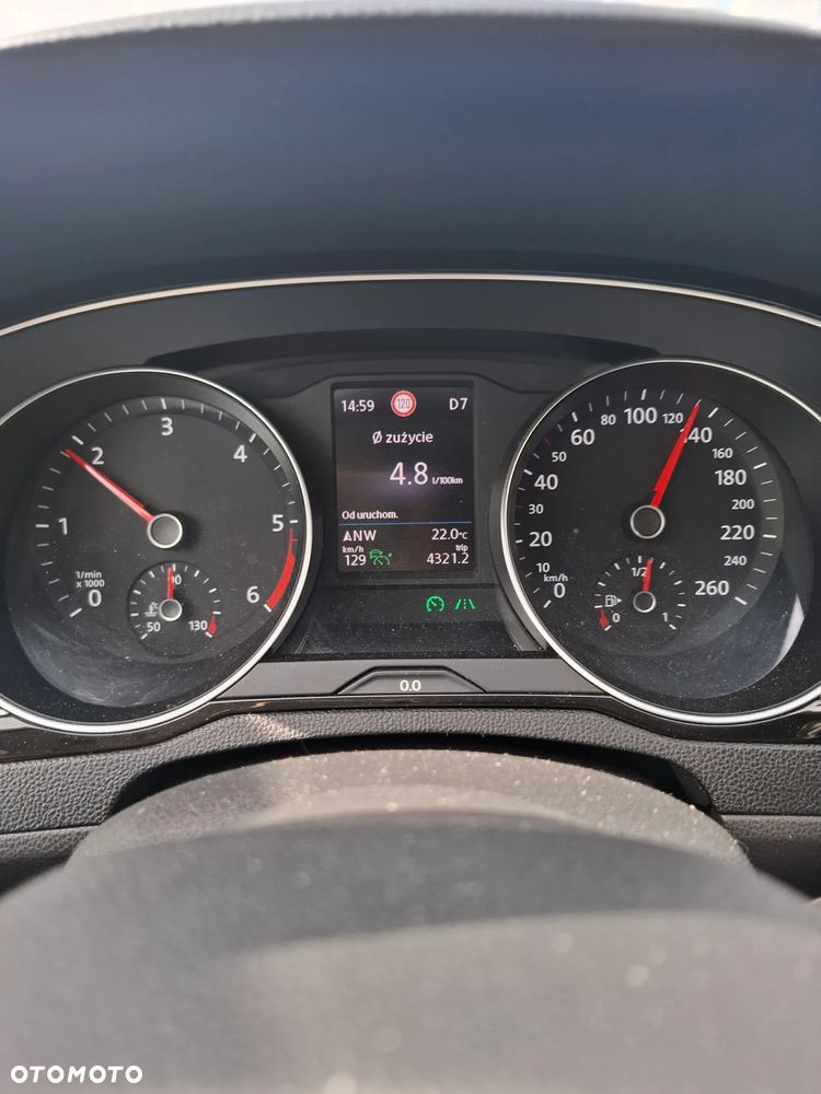 Volkswagen Passat 2.0 TDI (BlueMotion Technology) DSG Comfortline - 31