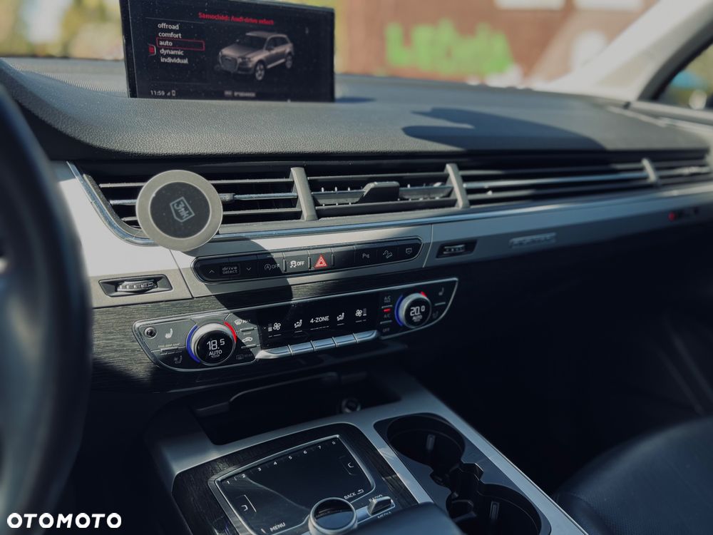 Audi Q7 - 20