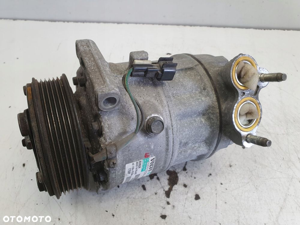 SPRĘŻARKA KLIMATYZACJI Volvo S60 II 1.6 D2 _ P31291251 - 1