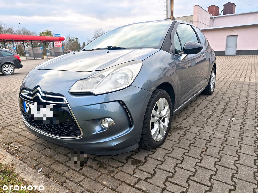 Citroën DS3 HDi 90 FAP SoChic - 16