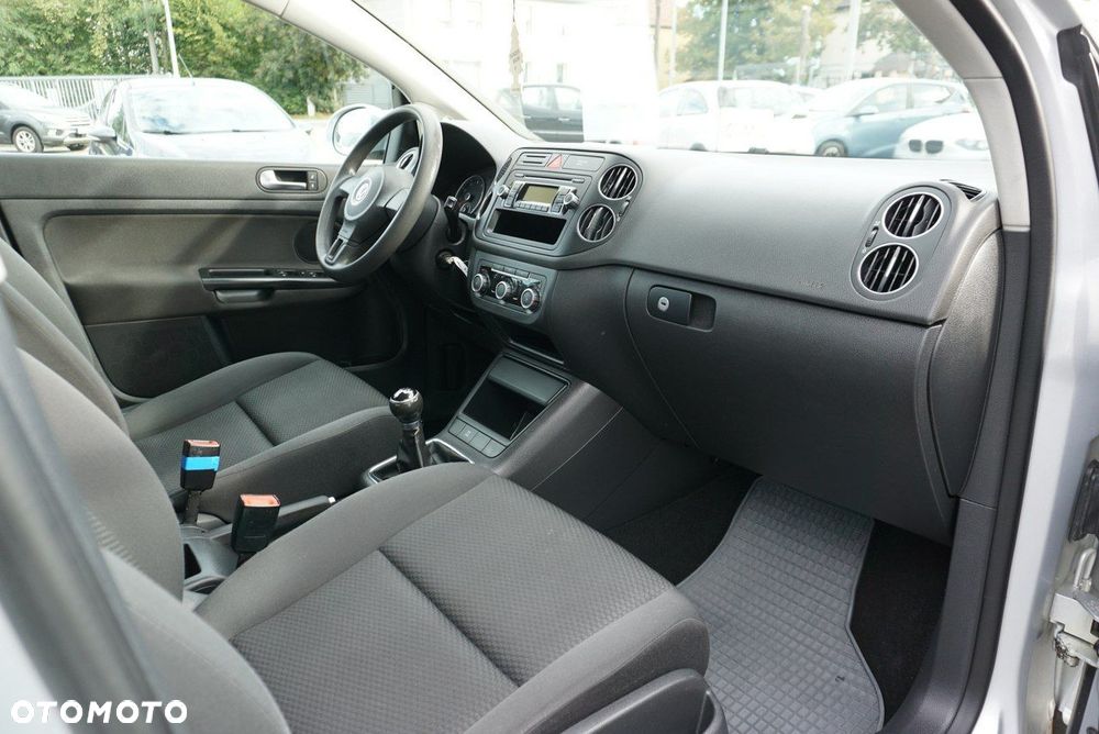 Volkswagen Golf Plus - 21