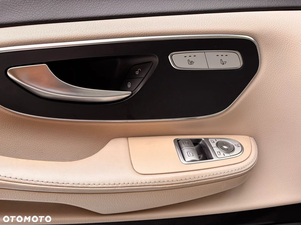 Mercedes-Benz Klasa V 250 (BlueTEC) d Avantgarde 7G-Tronic (d³ugi) - 21
