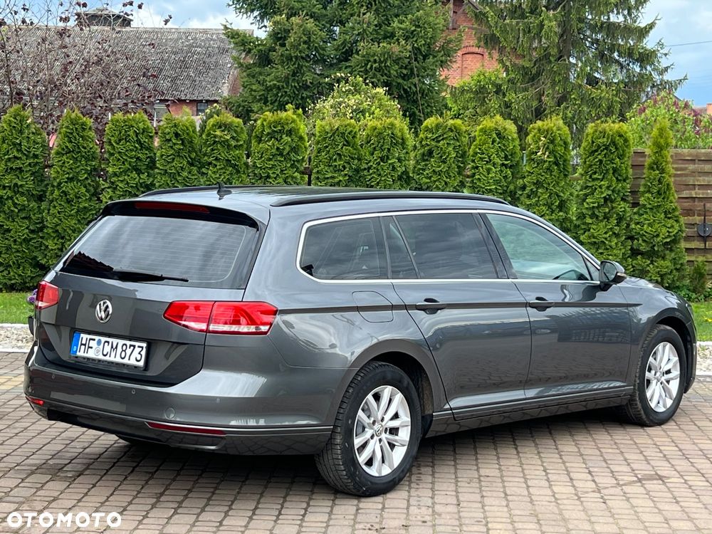 Volkswagen Passat - 6