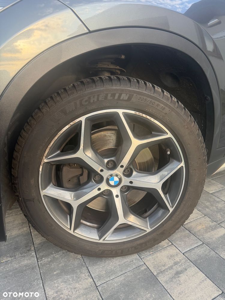 BMW X1 sDrive20i xLine - 16