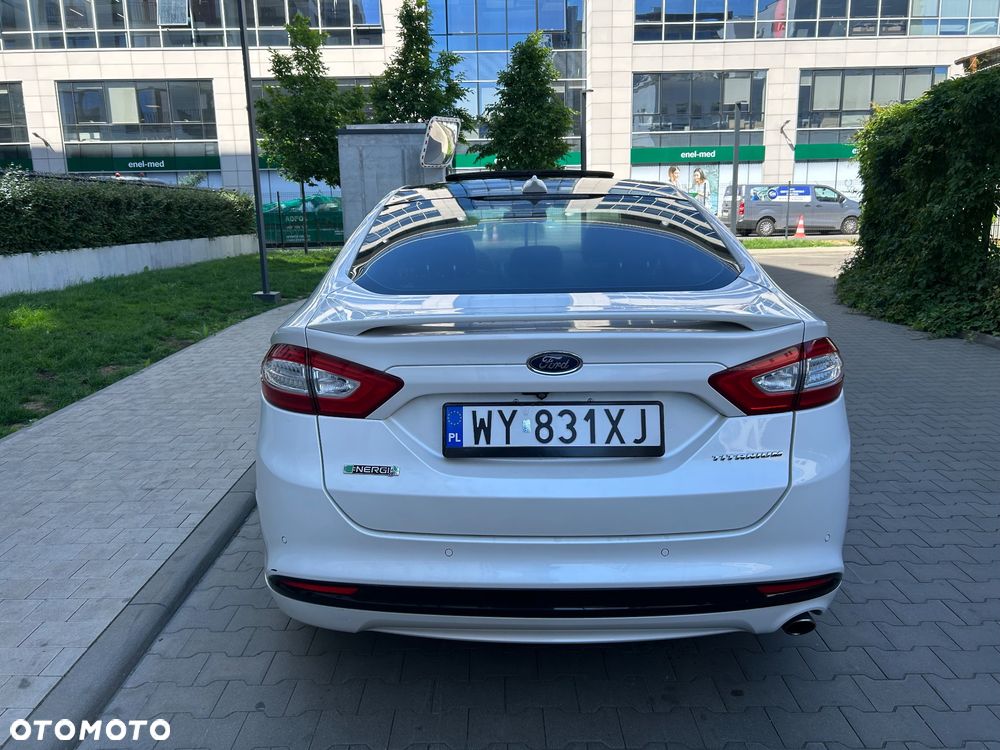 Ford Mondeo 2.0 Hybrid Titanium - 9