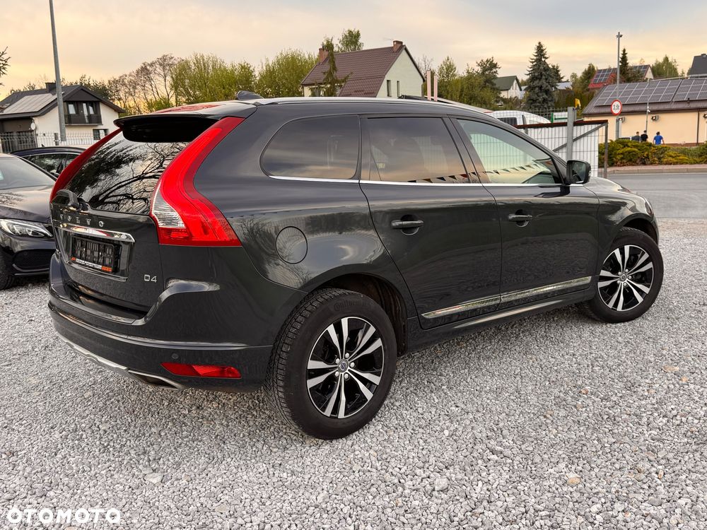 Volvo XC 60 D4 Summum - 3