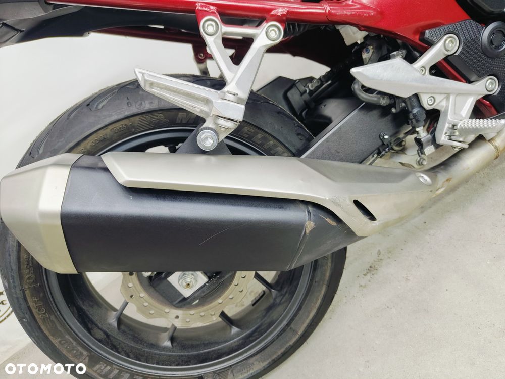 Honda Hornet - 8