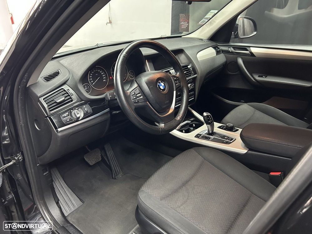 BMW X3 18 d sDrive Advantage Auto - 9