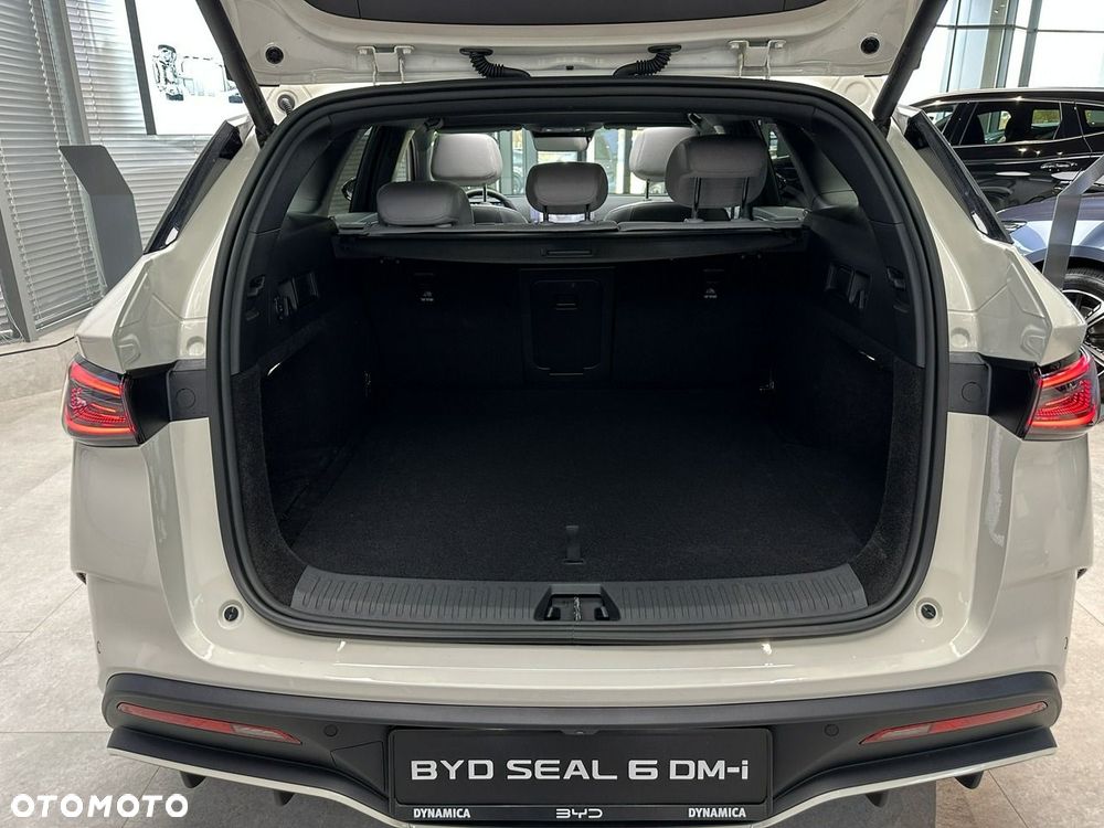 BYD Seal 6 - 10