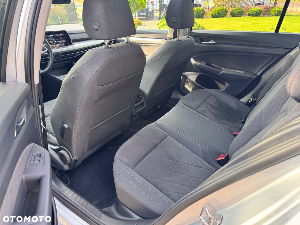 Volkswagen Golf 2.0 TDI SCR DSG Life - 11