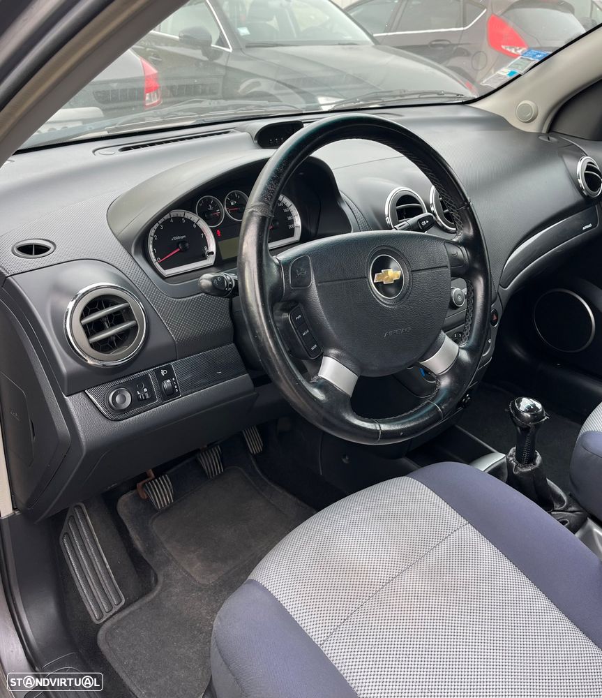 Chevrolet Aveo - 6