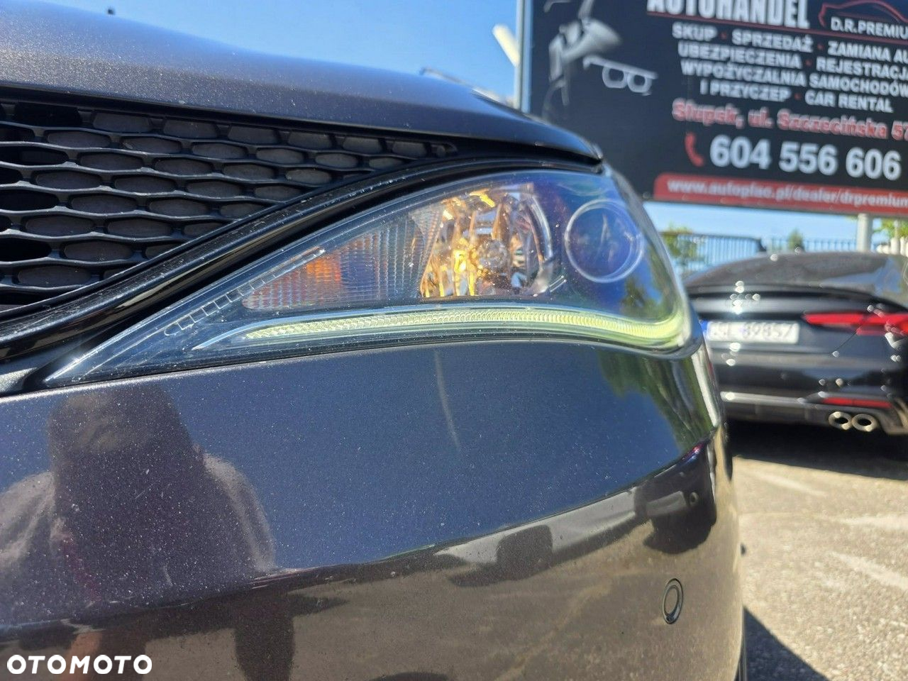 Chrysler Pacifica - 3