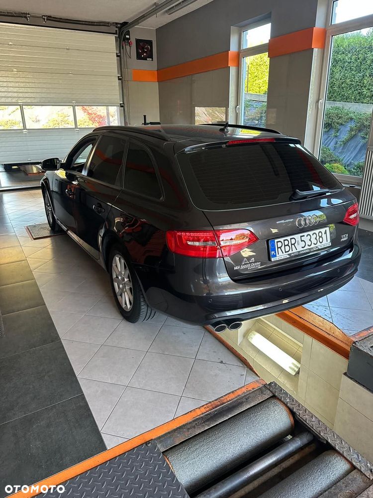 Audi A4 Avant 2.0 TDI ultra - 26