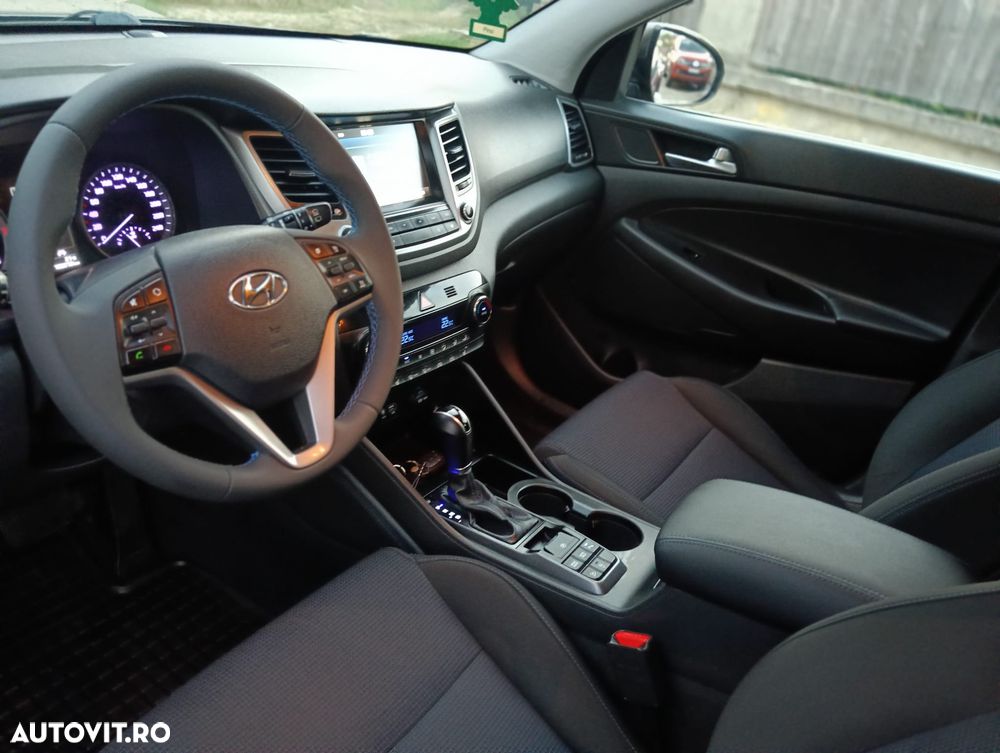 Hyundai Tucson blue 1.7 CRDi 2WD DCT Style - 2
