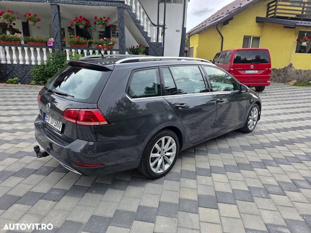 Volkswagen Golf - 4