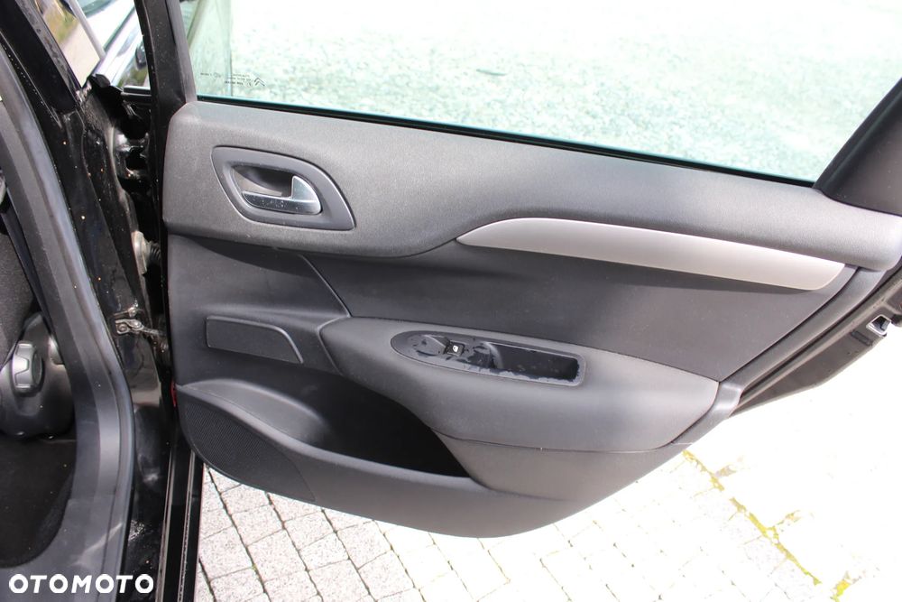 Citroën C4 1.6 VTi Attraction - 20