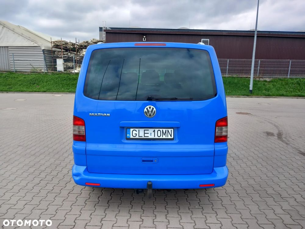 Volkswagen Multivan - 6