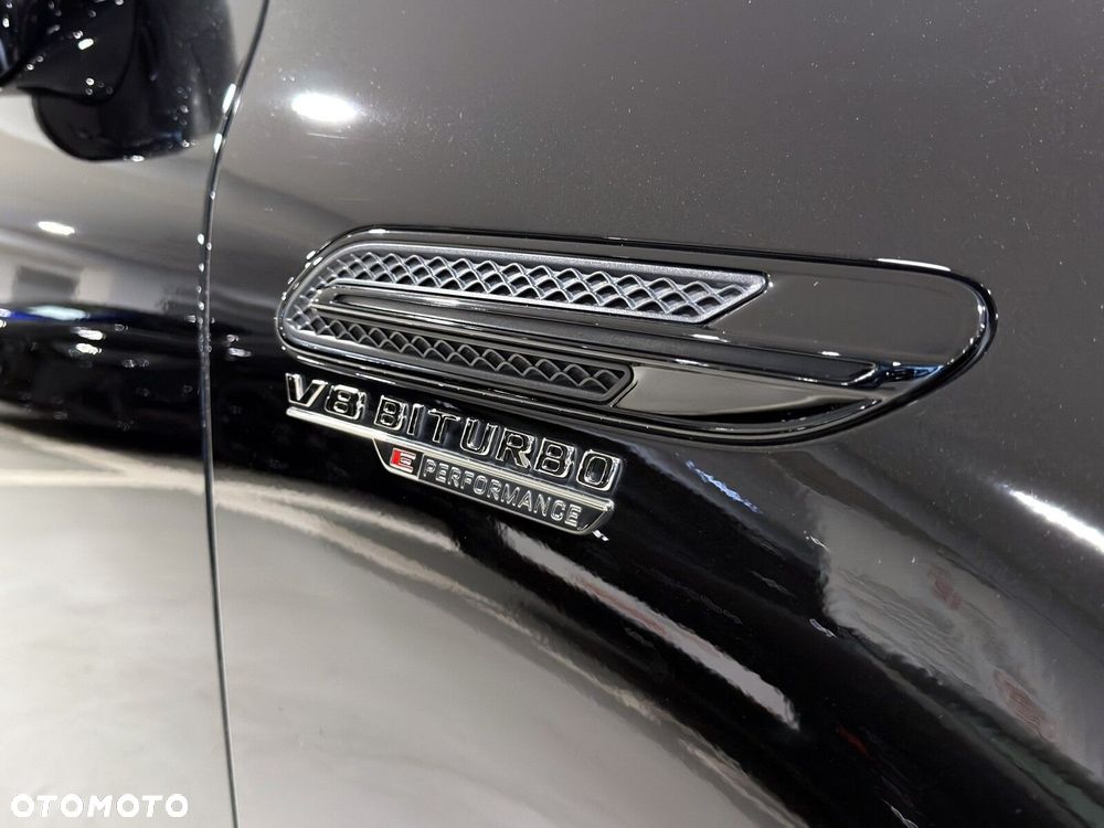 Mercedes-Benz AMG GT - 11