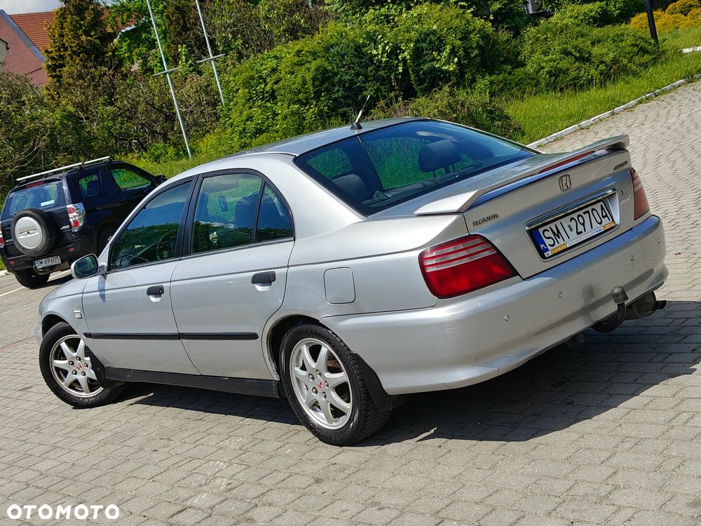 Honda Accord - 1