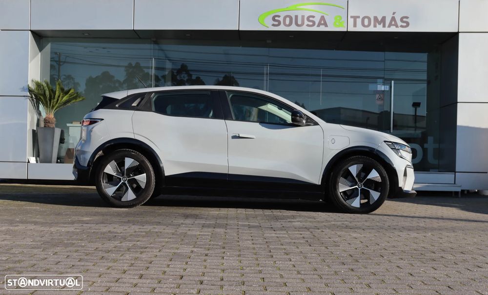 Renault Mégane E-Tech EV60 220hp optimum charge Equilibre — fotografia 5