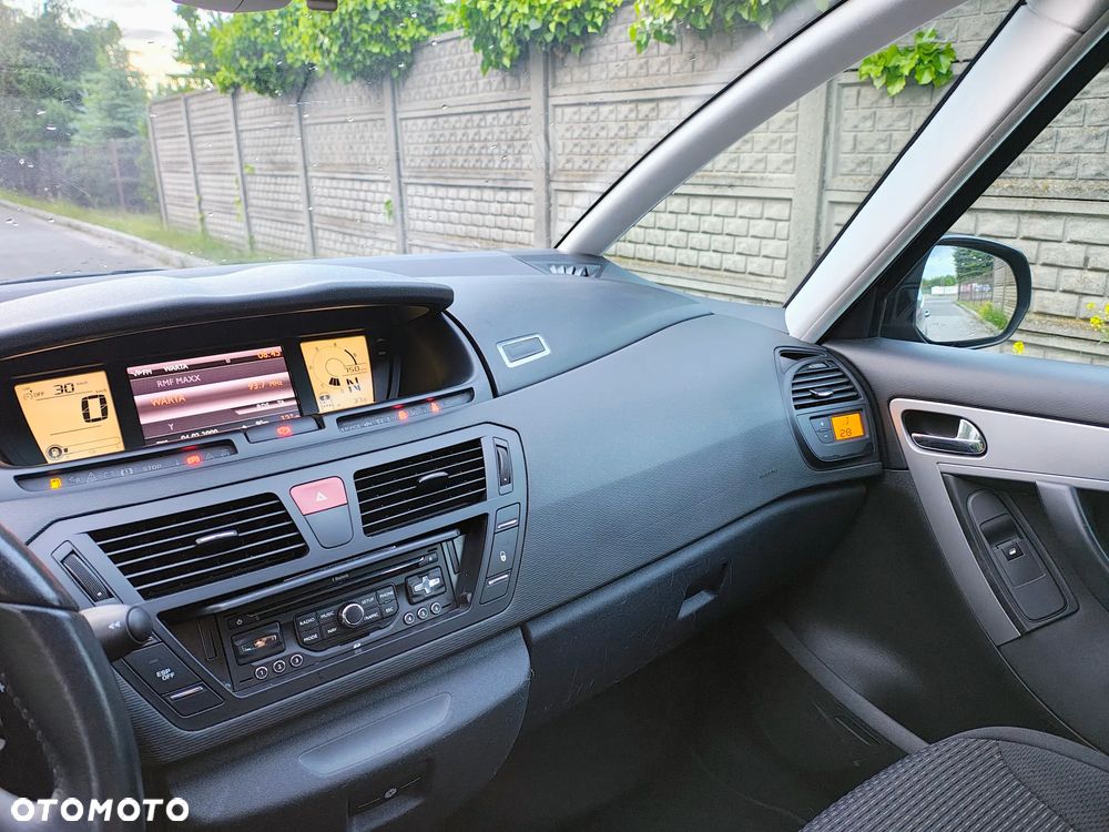 Citroën C4 Picasso 2.0 HDi FAP Exclusive - 22