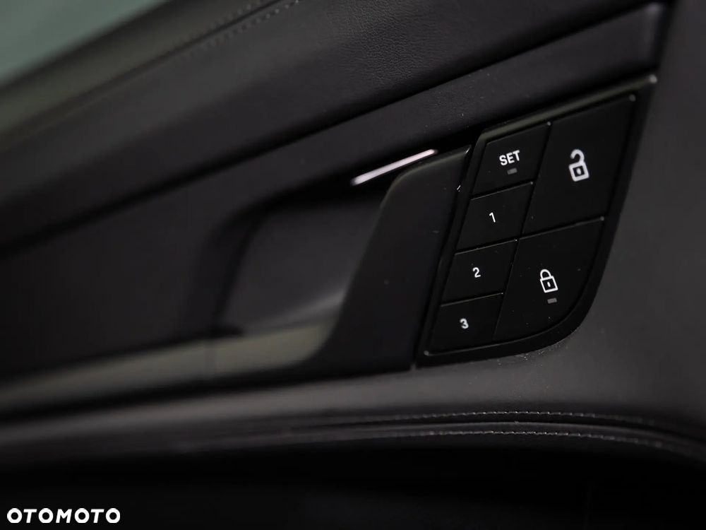 Porsche Taycan 4S - 10